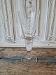 Pokal glas fra 
Kastrup 
glasværk ca. 
1910 dekoreret 
med slebet bort 
a la grecque.
Højde 28 cm.
