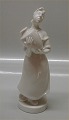 Kgl. figur fra 
Royal 
Copenhagen 4093 
Kvinde med 
krukke 20,5 cm 
Bode Willumsen 
Blanc de Chine 
I ...