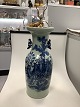 Kinesisk / 
Orientalsk 
Lampe / Vase
Måler 58cm til 
vase kant og 
med lampe top 
88cm / 22.83 
...