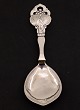 Håndsmedet 
tretårnet sølv 
art nouveau 
stor serverings 
ske 24 cm. emne 
nr. 576984