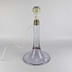 Lyslilla 
bordlampe i 
mundblæst glas, 
størrelse 
mellem
Model Fanfare
Producent 
Royal ...
