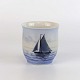Miniature vase 
eller bæger i 
porcelæn med 
motiv af 
seljskib på hav 
nr 8718/601 a
Producent ...