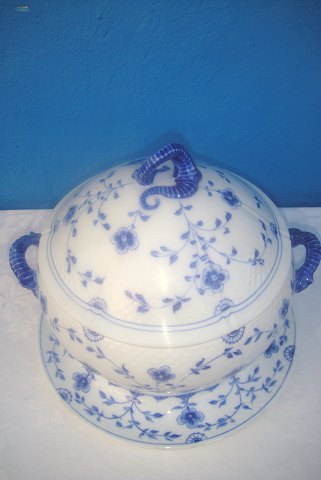 Bing & Grondahl  Butterfly Tureen with dish