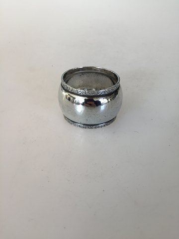 item no: 121026