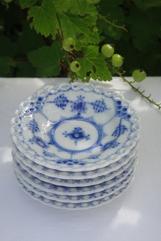 Royal Copenhagen Blue fluted full lace Ashtray 1004