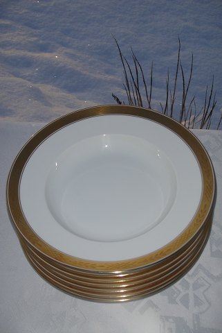 Royal Copenhagen # 607 Deep plates