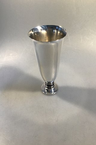 Georg Jensen Sterling Sølv Pyramide Vase No 676