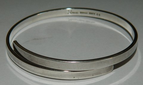 Bracelet in sterling silver by Bent Knudsen
