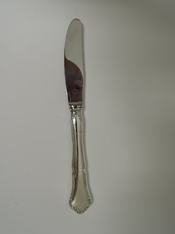 Anne Marie 
Silver (830) 
Dinner knife