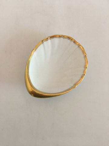 click to zoom