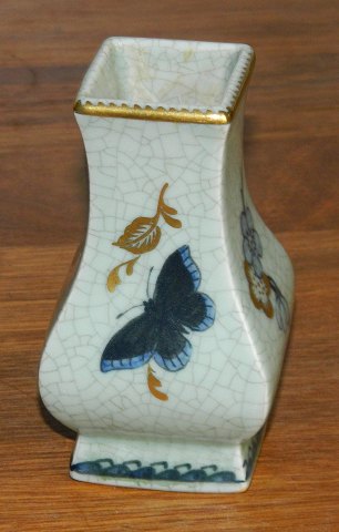 Vase in porcelain from Royal Copenhagen