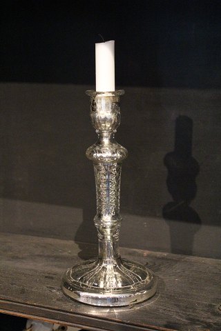 1800 Century candlestick in mercury glass. Height: 25,5cm.