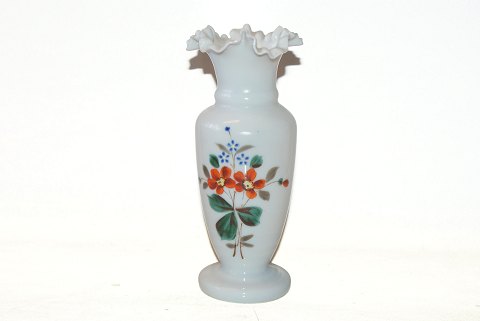 1800 tals Opaline vase, Malet med blomster