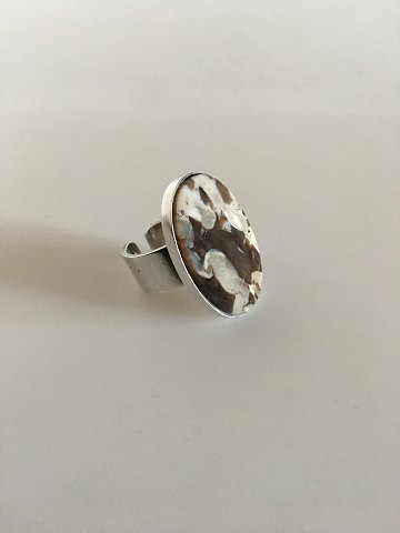 Georg Jensen Sterling Sølv Ring No 188A med Kaffe / Creme farvet Sten.