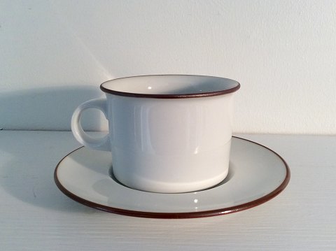 Royal Copenhagen
Brun Domino
Kaffesæt
#14910
*75kr