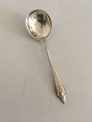 Georg Jensen Akkeleje Sterling Sølv Lille Bouillonske/Suppeske No 24