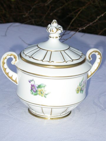 Bing & Grondahl  Spring Flower Sugar bowl