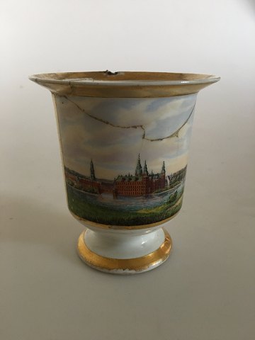 Royal Copenhagen Empire Løve Kop med motiv af Frederiksborg Slot fra 1820-1850