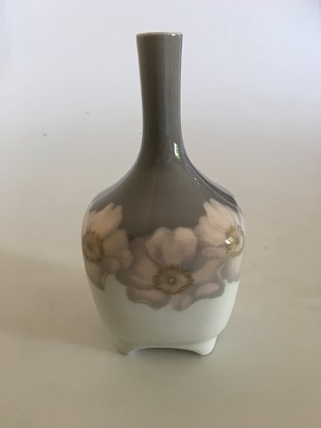 Royal Copenhagen Art Nouveau Vase No. 459/135 med Blomster dekoration