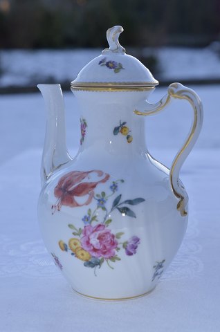 Royal Copenhagen Saxon flower Espresso pot