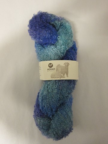 Mohair Bouclé Mix
Mohair Bouclé Mixer et naturprodukt fra sydafrikanske angorageder.
Den viste farve er: Kobolt blå Mix, Farvenr. 1046
Prisen er pr. nøgle med 100 gram Mohair Bouclé