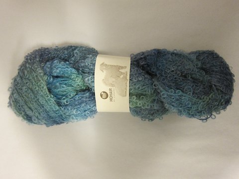 Mohair Bouclé Mix
Mohair Bouclé Mixer et naturprodukt fra sydafrikanske angorageder.
Den viste farve er: Karibik  Mix, Farvenr. 1066
Prisen er pr. nøgle med 100 gram Mohair Bouclé