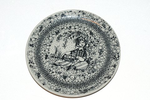 Bjørn Wiinblad Seasons "Autumn"
Dec. No. 3054-1286
Diameter 16.5 cm.