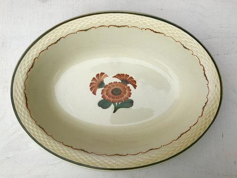 Aluminia
Marigold
serving bowl
*100kr