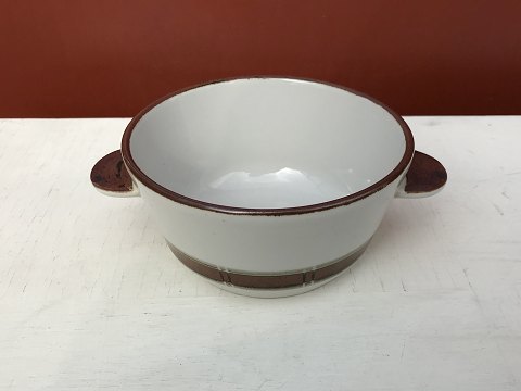 Désirée
Selandia
Bowl with handles
*50DKK