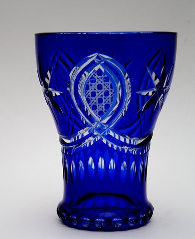 Blå vase, Bøhmisk krystal