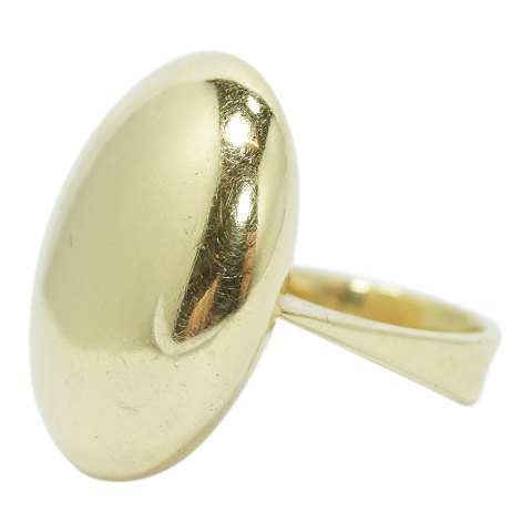 Ole Lynggaard; Ring of 14k gold