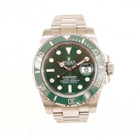 Rolex Hulk 116610LV mit Box und Zertifikat. 
Verkauft am 16.02.2017. REF: 116610LV. D: 40mm. 
Guter Zustand