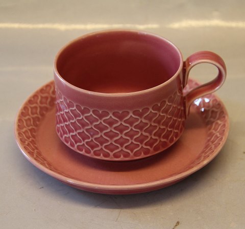 PALET Pink - Rosa 305 Coffee cup and saucer 7.5 cm, 1.5 dl Cordial Nissen 
Kronjyden B&G Quistgaard  Stoneware
Palette