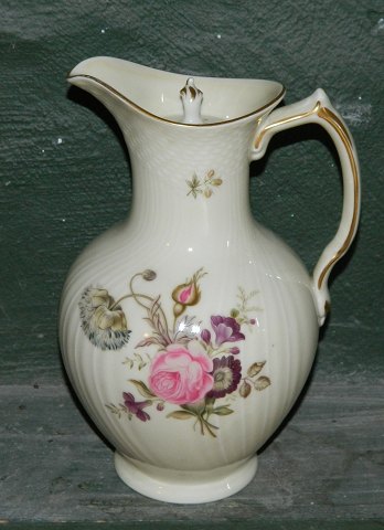 Frijsenborg chocolate pot from Royal Copenhagen