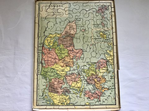 Geographical puzzle game
* 300kr