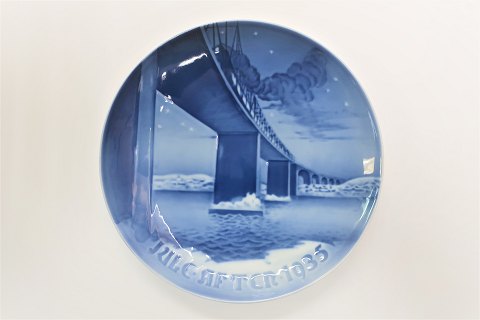 Bing & Grondahl. Christmas plate 1935. Diameter 18 cm. (1 quality)