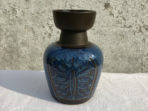 Bornholmsk Keramik
Søholm
Vase
#3325
*300kr