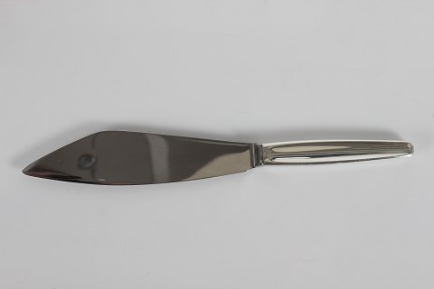 Georg Jensen
Cypres
Lagkagekniv
L 27,5 cm