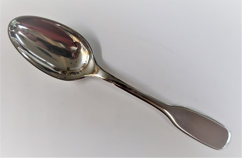 Hans Hansen. Silberbesteck. Susanne.
Menüe Löffel. Sterling (925). Länge 19 cm.