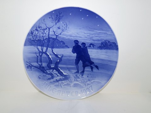 Bing & Grondahl Christmas Plate
1927