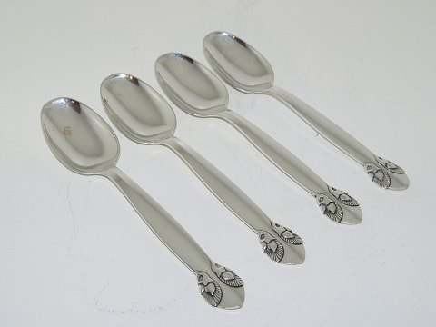 Georg Jensen Pinje
Teske 12,2 cm.