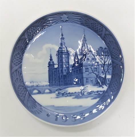 Royal Copenhagen. Christmas plate 1953. (1 Quality)