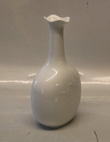 Kongelig Dansk  4449 RC Flaske 24 cm / Vase Blanc de Chine Blomster & Kgl.  Logo 
i relief
