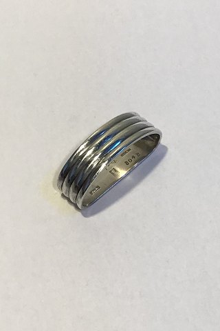 item no: 393695