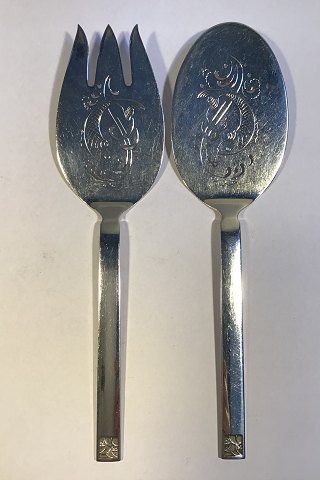 Evald Nielsen Sterling Silver No 33 Fish Serving Set (2)