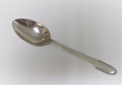 Georg Jensen. Silver cutlery. Sterling (925). Beaded. Dessert spoon. Length 18.5 
cm.