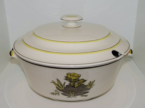 Spring
Soup tureen