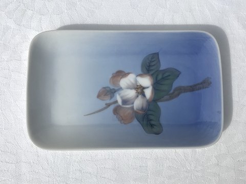 Bing & Grondahl
ash Bowl
apple Blossom
# 8358/82
* 200kr