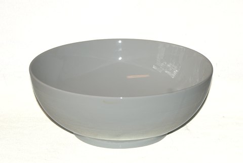 Royal Copenhagen white pot salad bowl