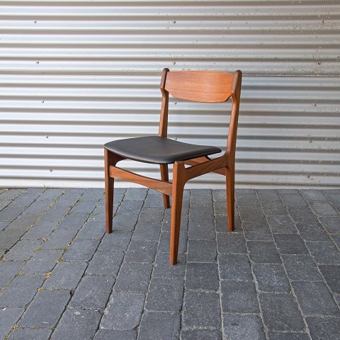 Dansk design
6 Stole i teak